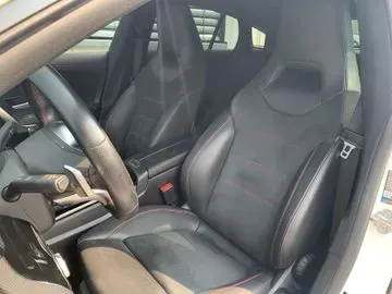 Mercedes-Benz CLA 200 — Ansicht 4