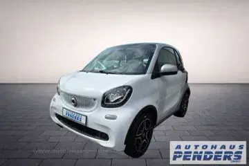 Smart Fortwo Coupe, Kleinwagen in Weiß
